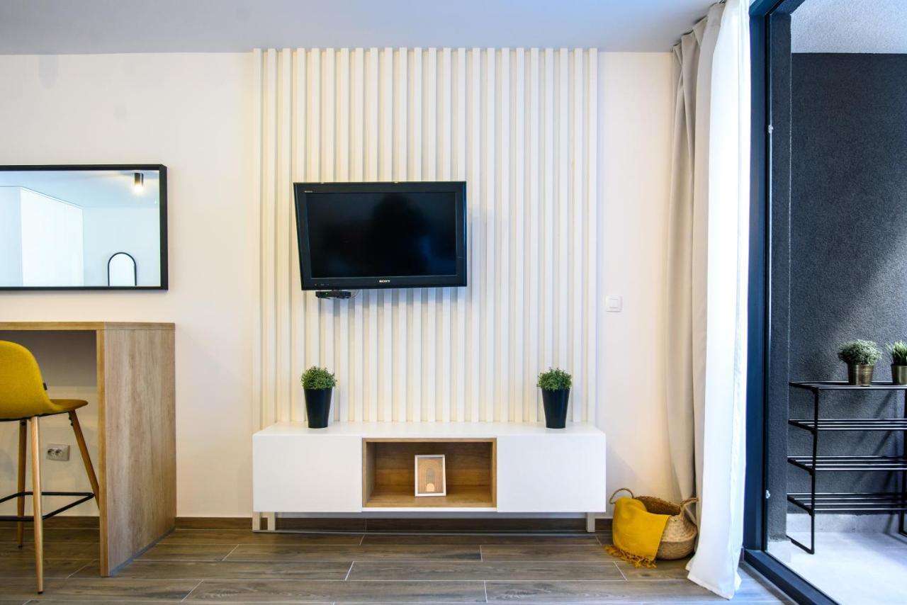 M&P- Lovely 1-Bedroom Condo With Free Parking Dubrovnik Ngoại thất bức ảnh